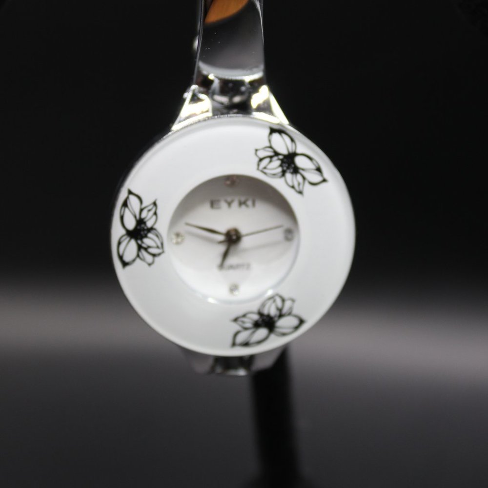 Eyki Flower Stainless Steel Watch NWOT